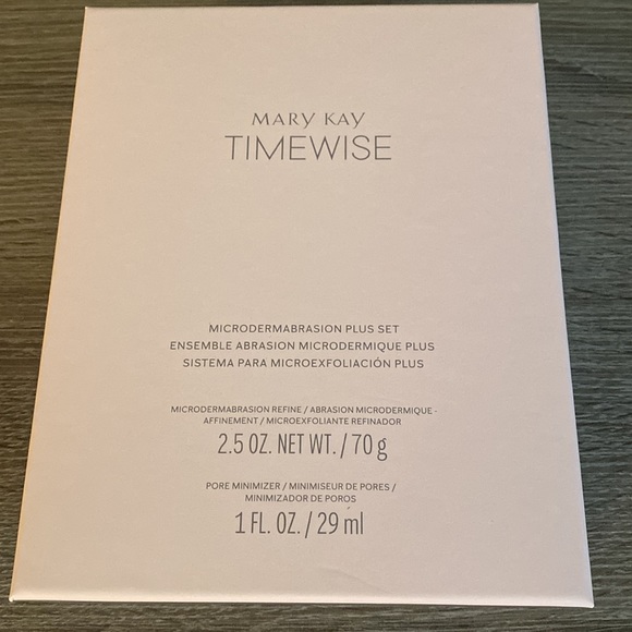 Mary Kay Microdermabrasion Plus Set - Picture 2 of 3